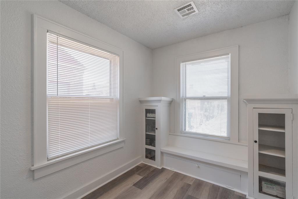809 NE 17th Street