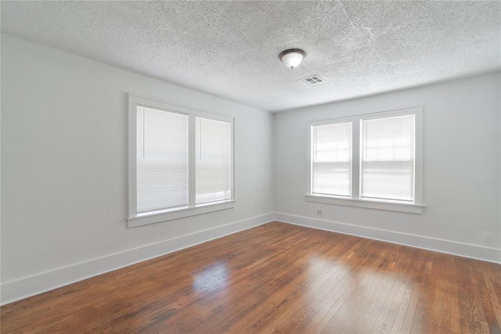 809 NE 17th Street