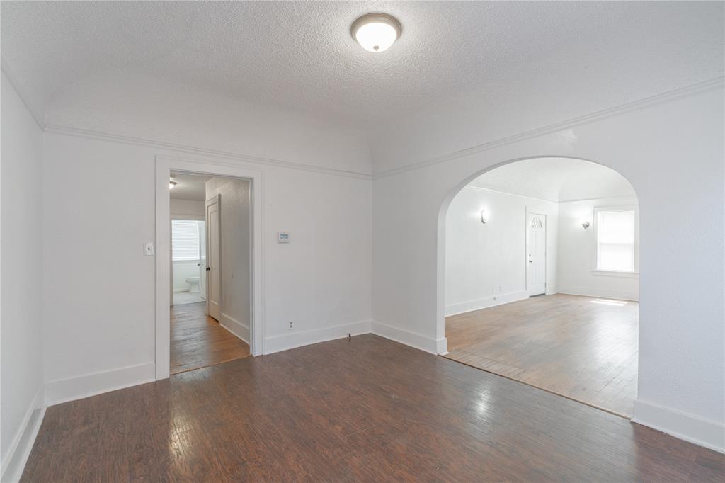 809 NE 17th Street