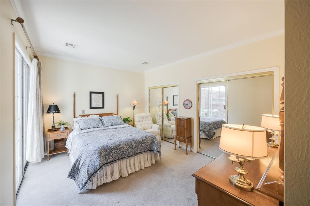 8918 N May Avenue Unit: 0