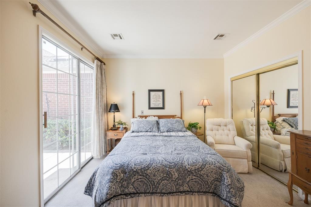 8918 N May Avenue Unit: 0