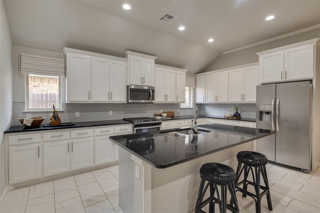 6812 NW 149th Street