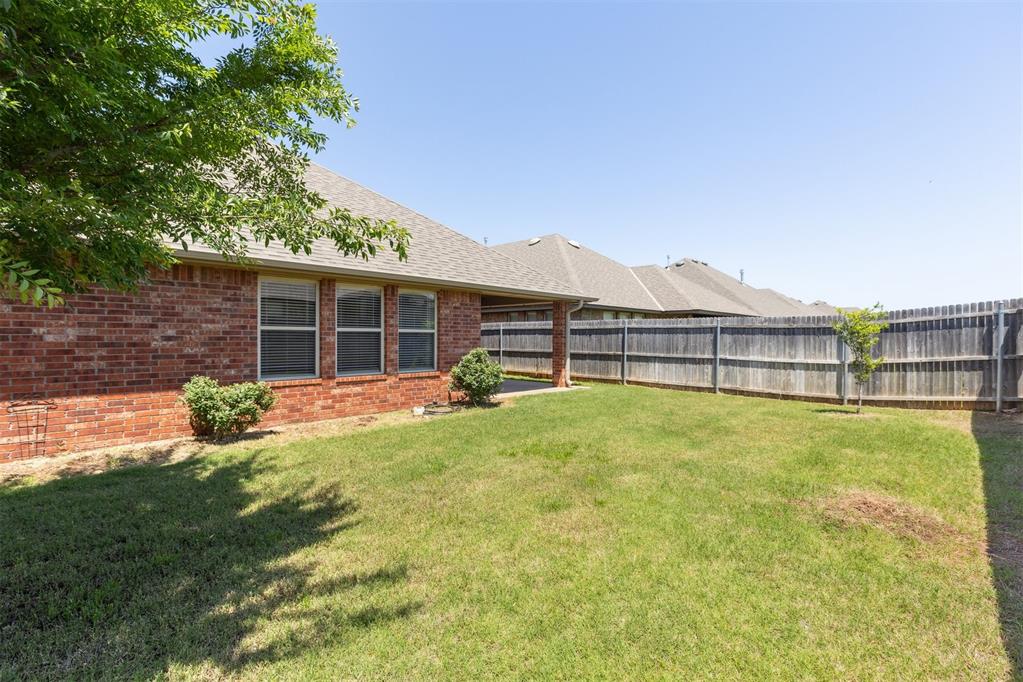 6812 NW 149th Street