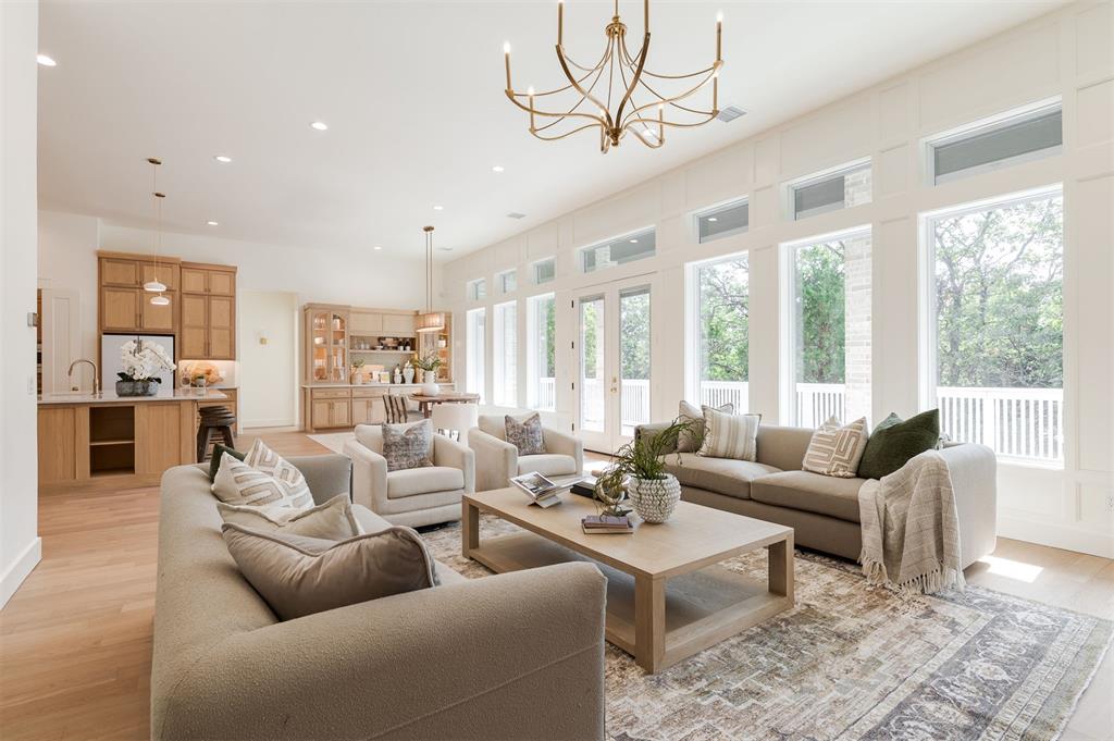 7224 Sunset Sail Avenue