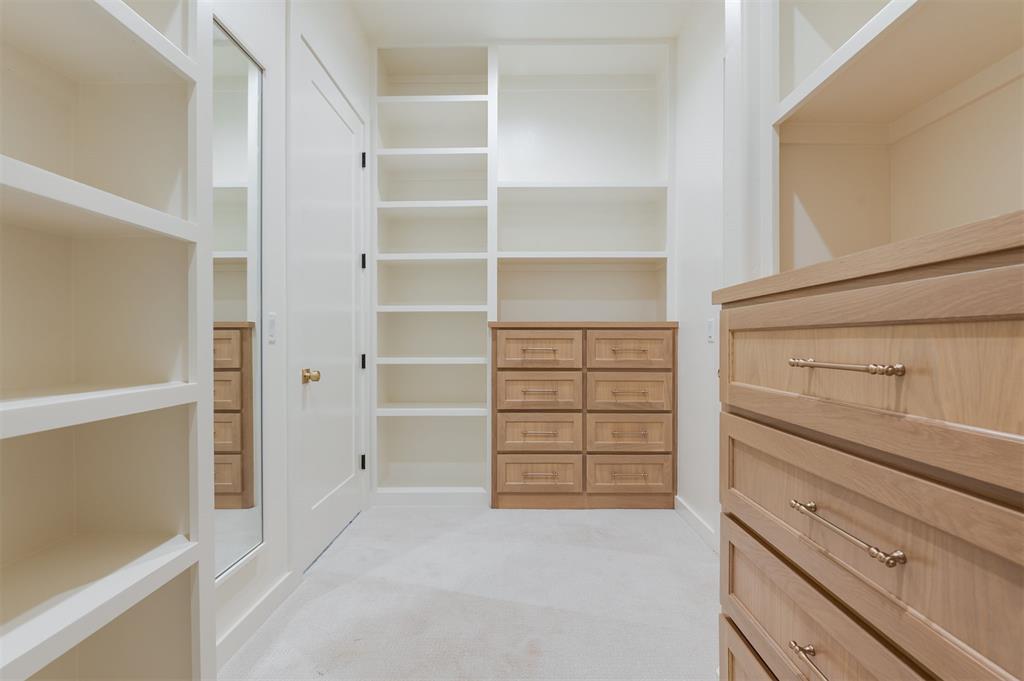 7224 Sunset Sail Avenue