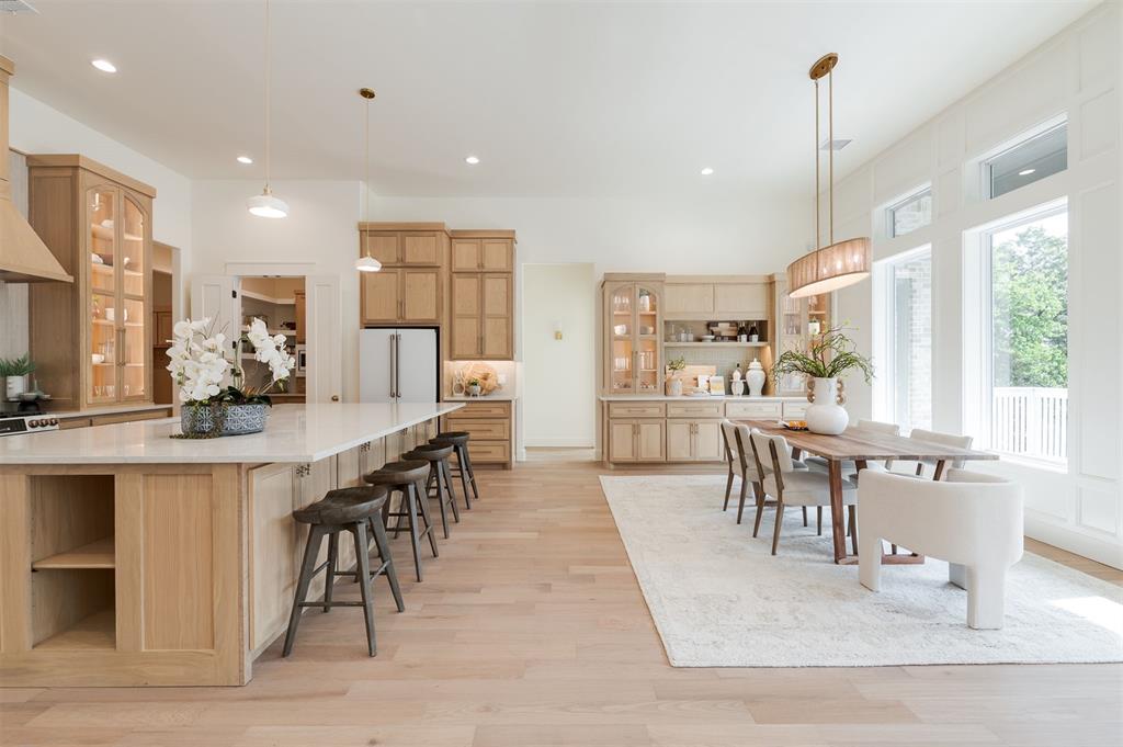 7224 Sunset Sail Avenue