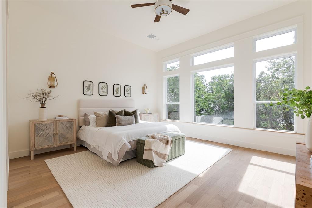 7224 Sunset Sail Avenue