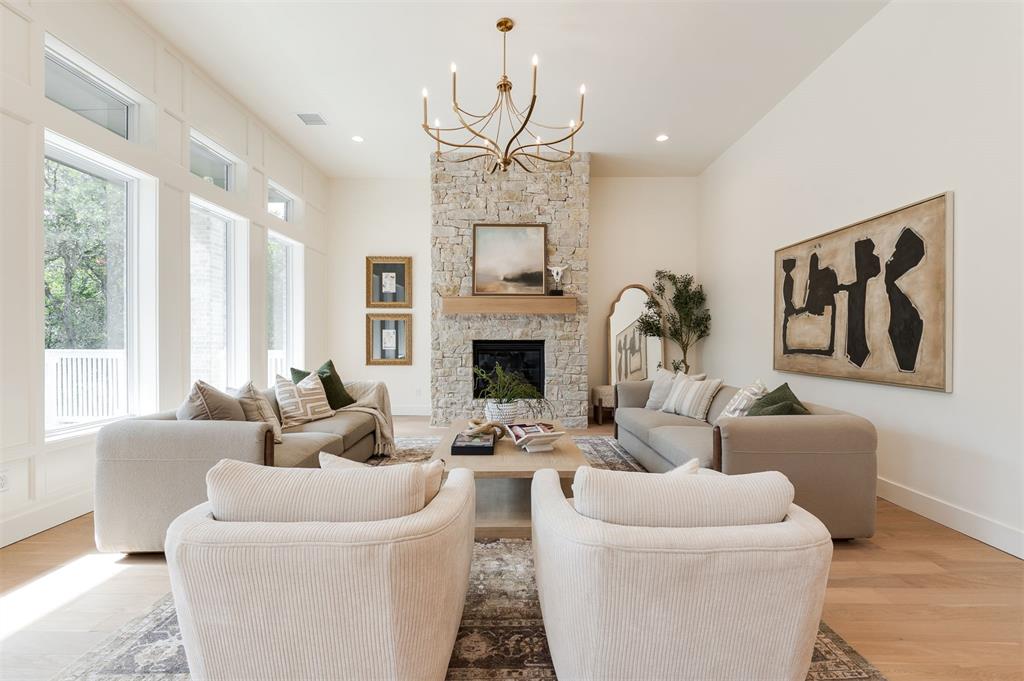 7224 Sunset Sail Avenue