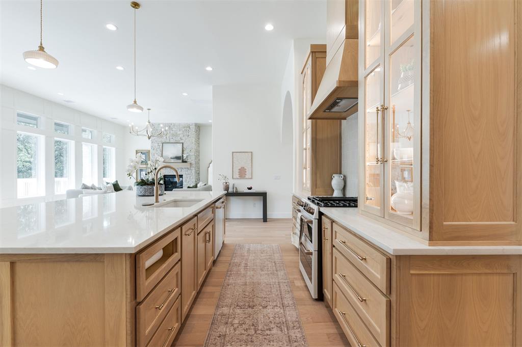 7224 Sunset Sail Avenue