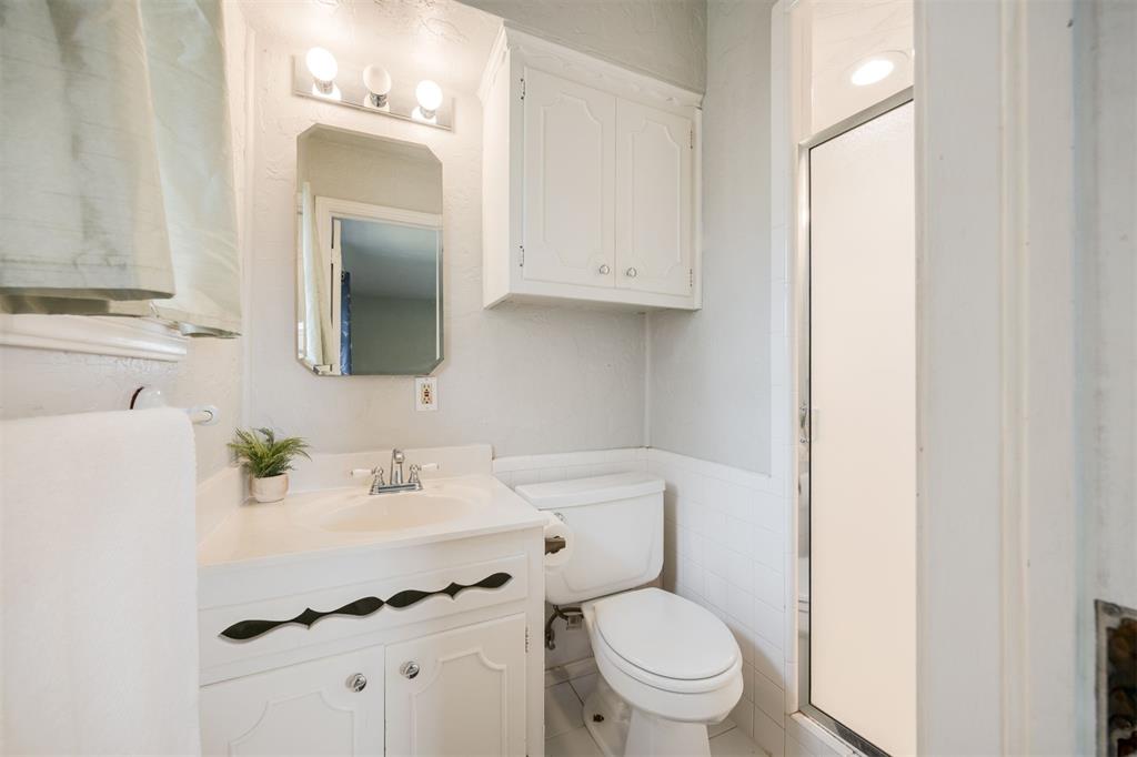 4412 NW 57th Street