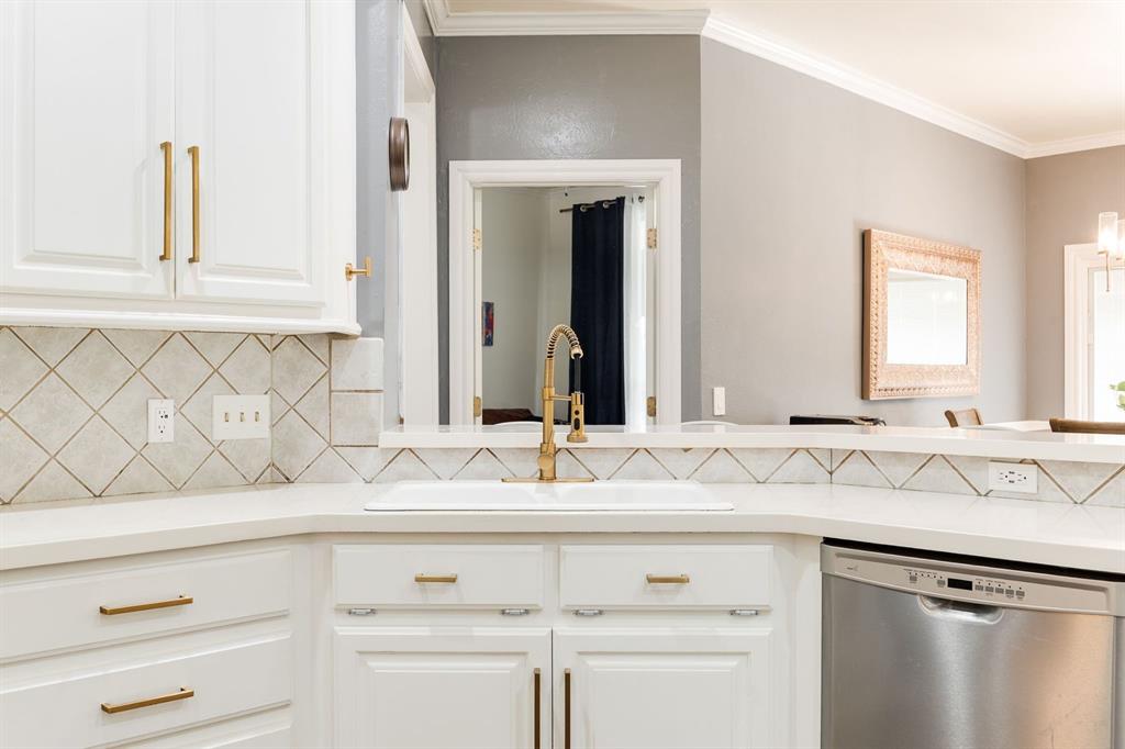 16608 Halbrooke Road