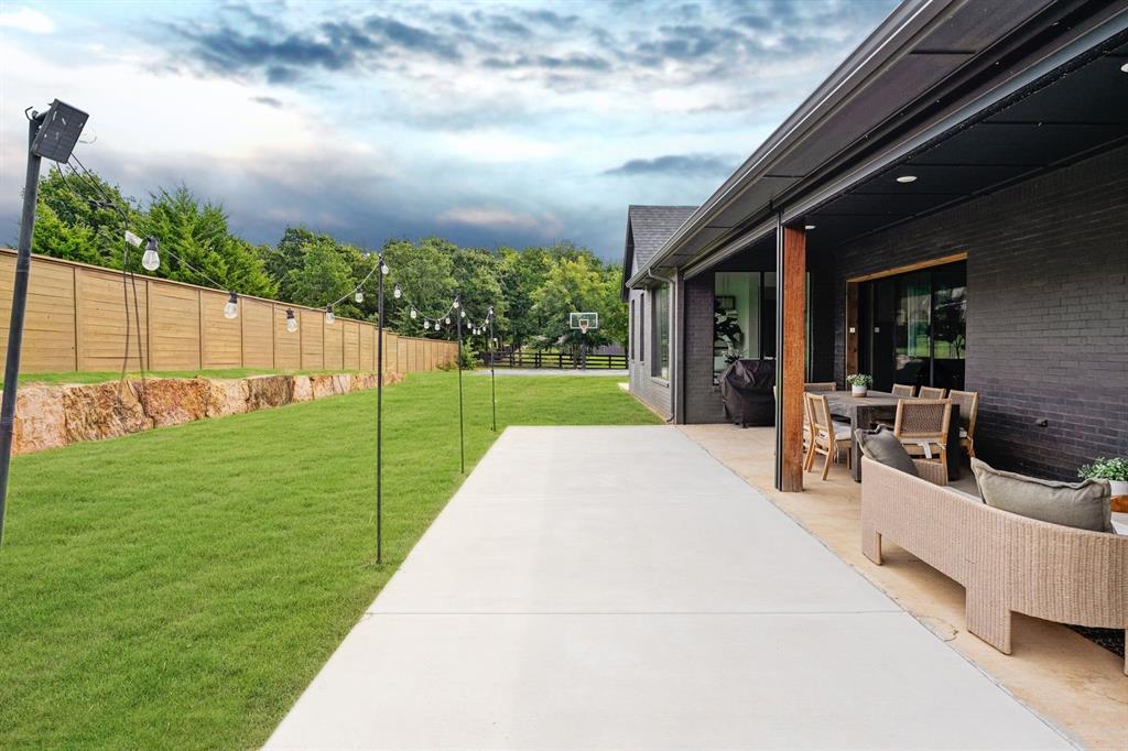 391 Old Creek Road
