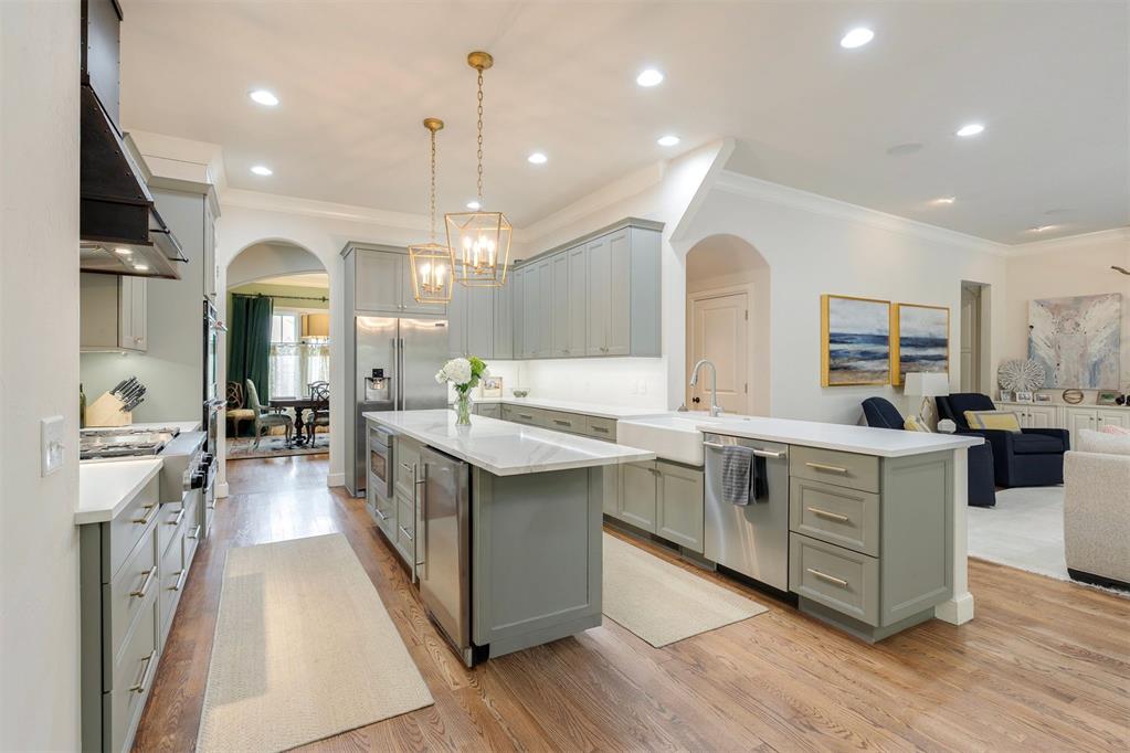 3604 Hunters Creek Road