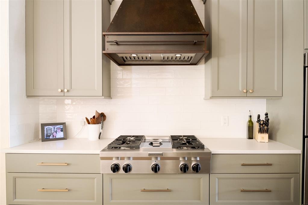 3604 Hunters Creek Road