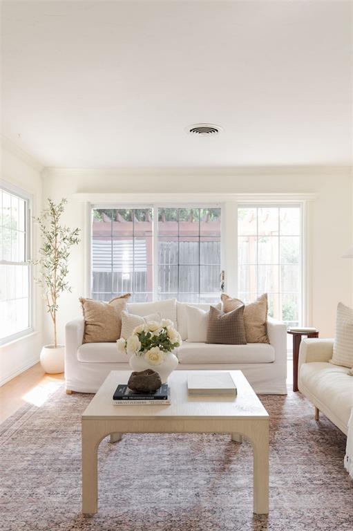 1908 Dorchester Drive