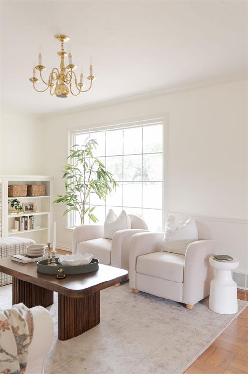 1908 Dorchester Drive