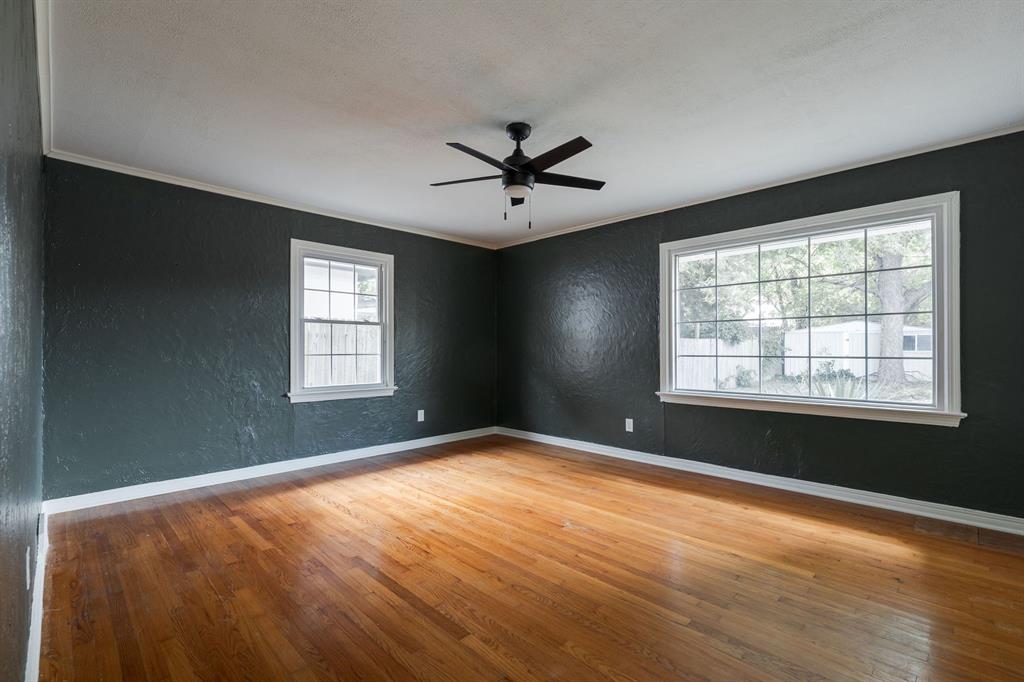 1908 Dorchester Drive