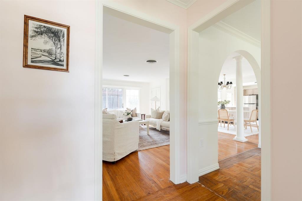 1908 Dorchester Drive