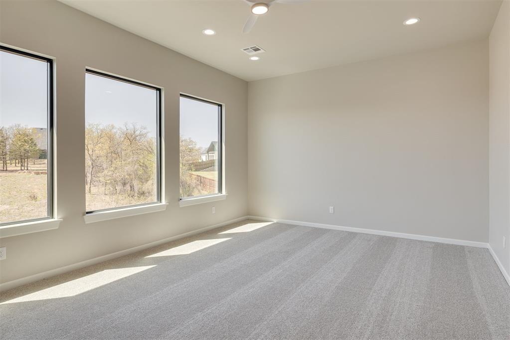 4401 Clear Ridge Corner