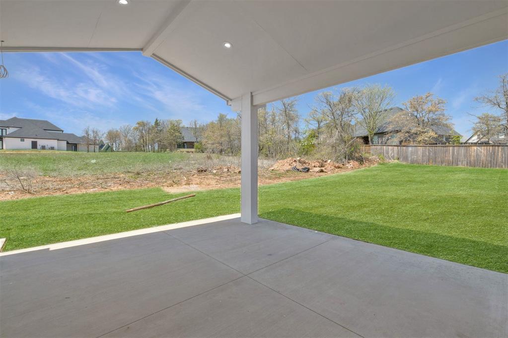 4401 Clear Ridge Corner