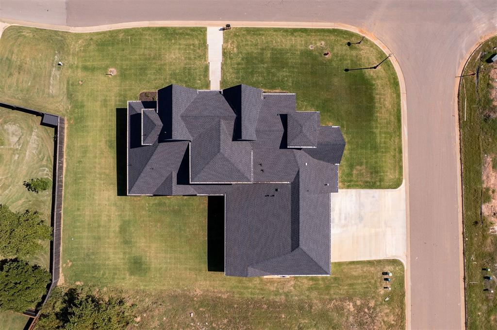 4401 Clear Ridge Corner