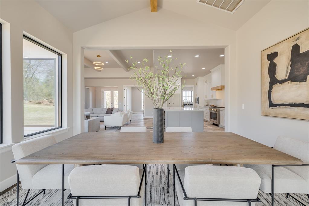 4401 Clear Ridge Corner