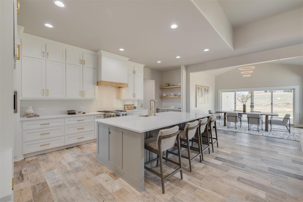 4401 Clear Ridge Corner