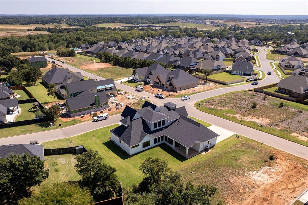 4401 Clear Ridge Corner