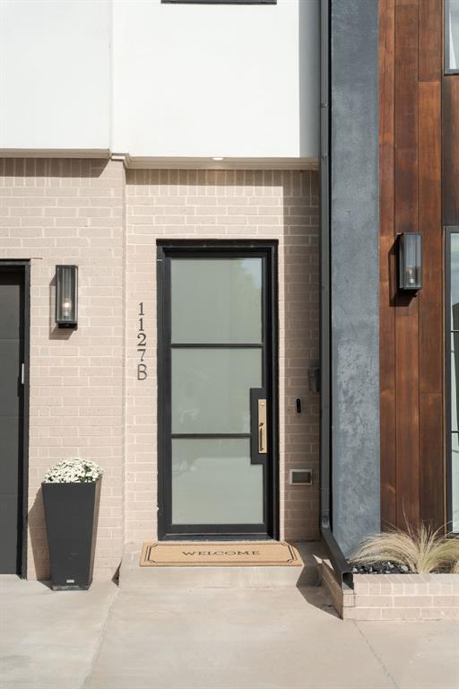 1127 NW 56th Street Unit: B