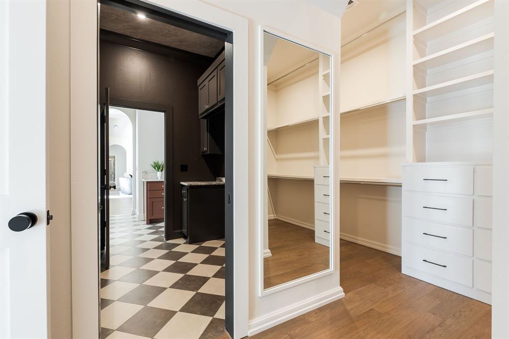 7921 Stagecoach Circle