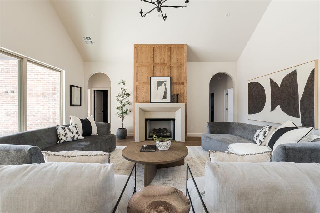 7921 Stagecoach Circle