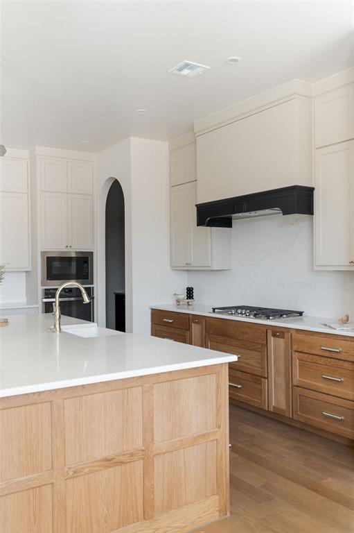 7921 Stagecoach Circle