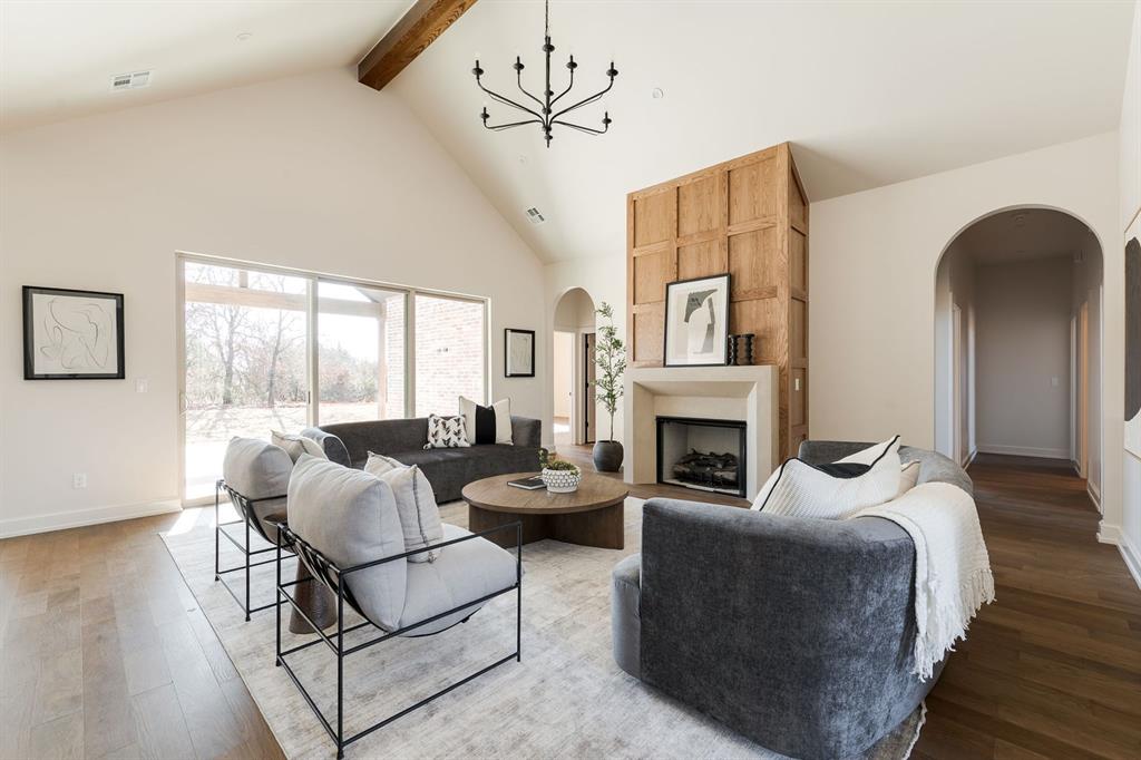 7921 Stagecoach Circle