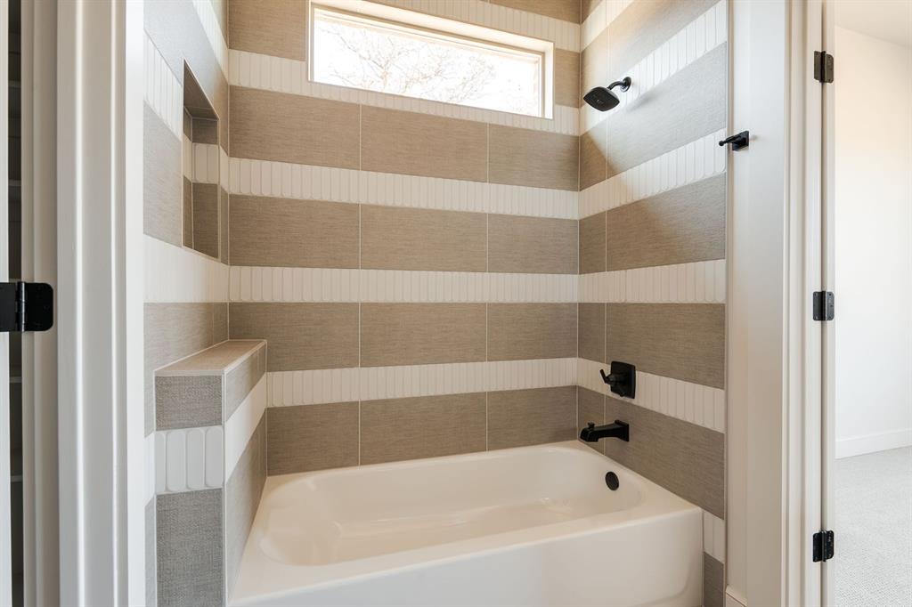 7921 Stagecoach Circle