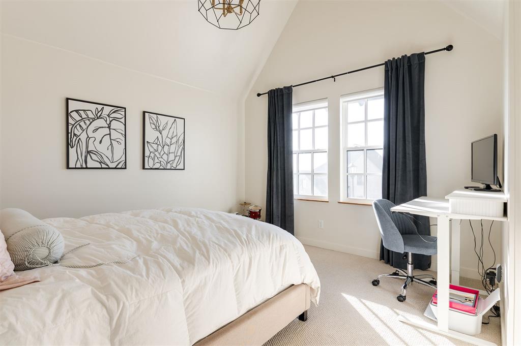 3824 Stone Hill Lane