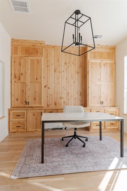 3824 Stone Hill Lane