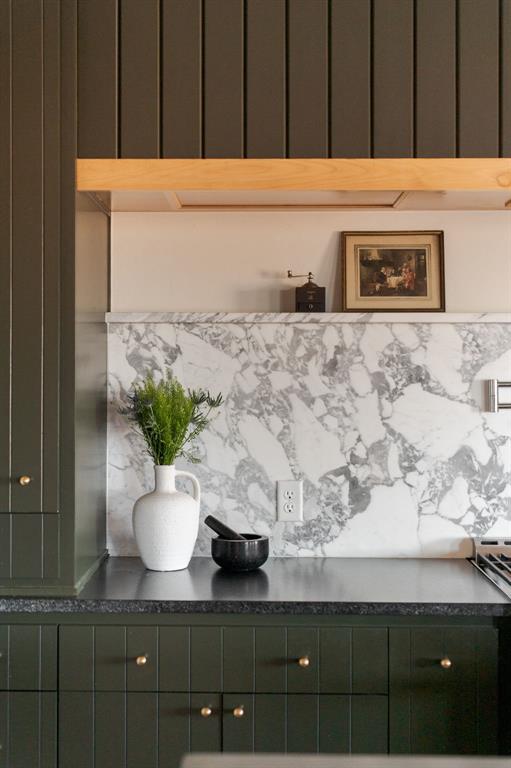 3824 Stone Hill Lane