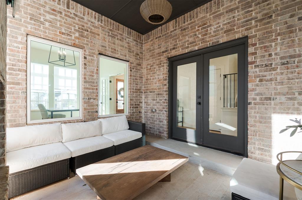 3824 Stone Hill Lane