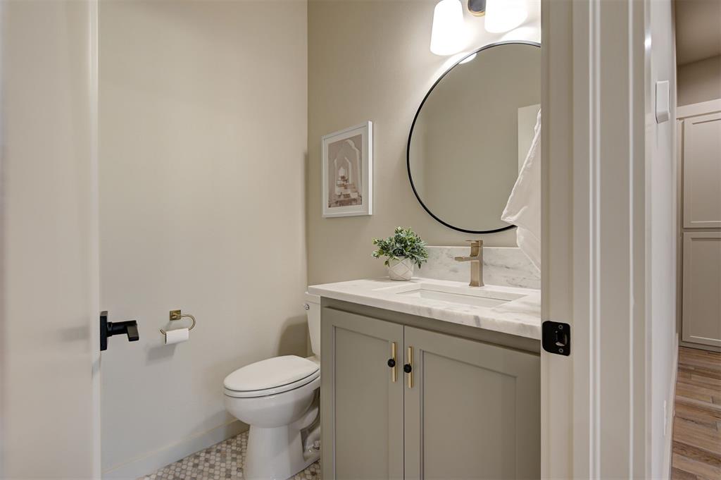 21205 Reserve Circle