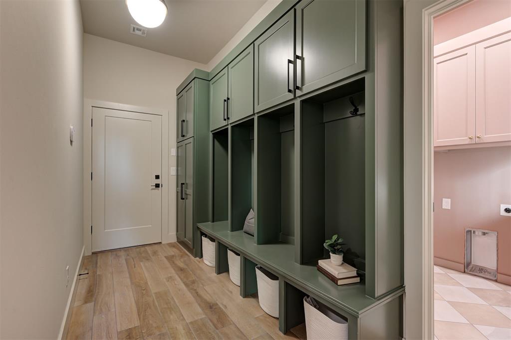 21205 Reserve Circle