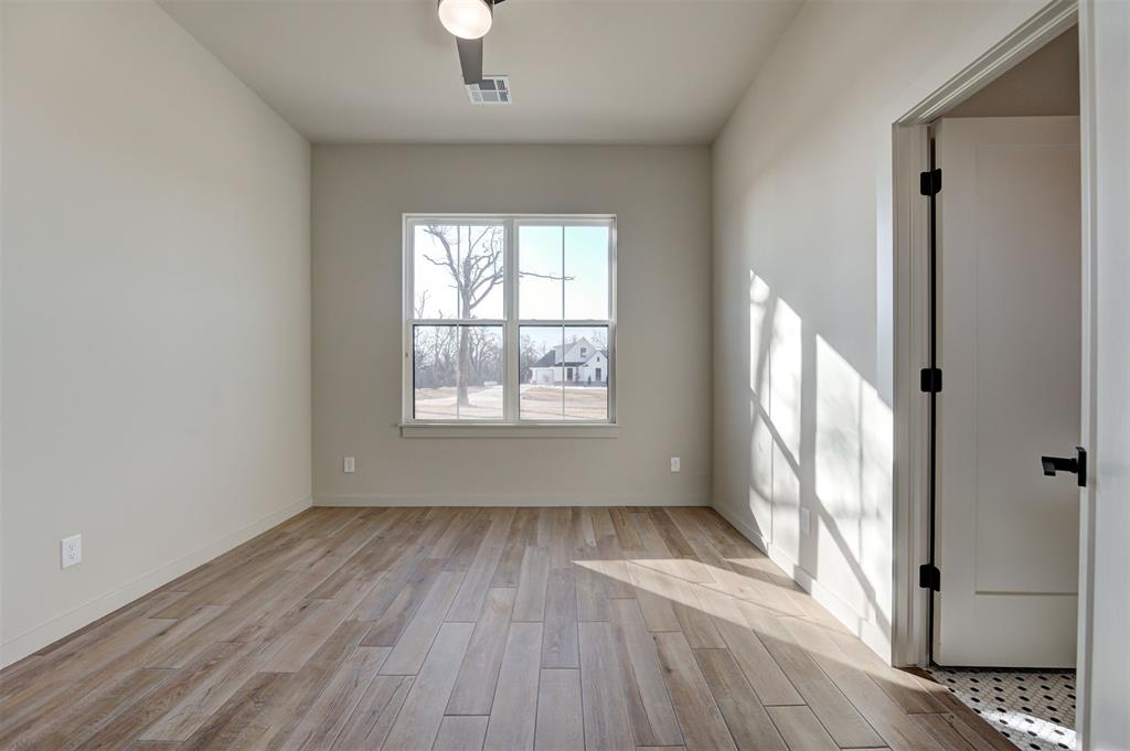 21205 Reserve Circle