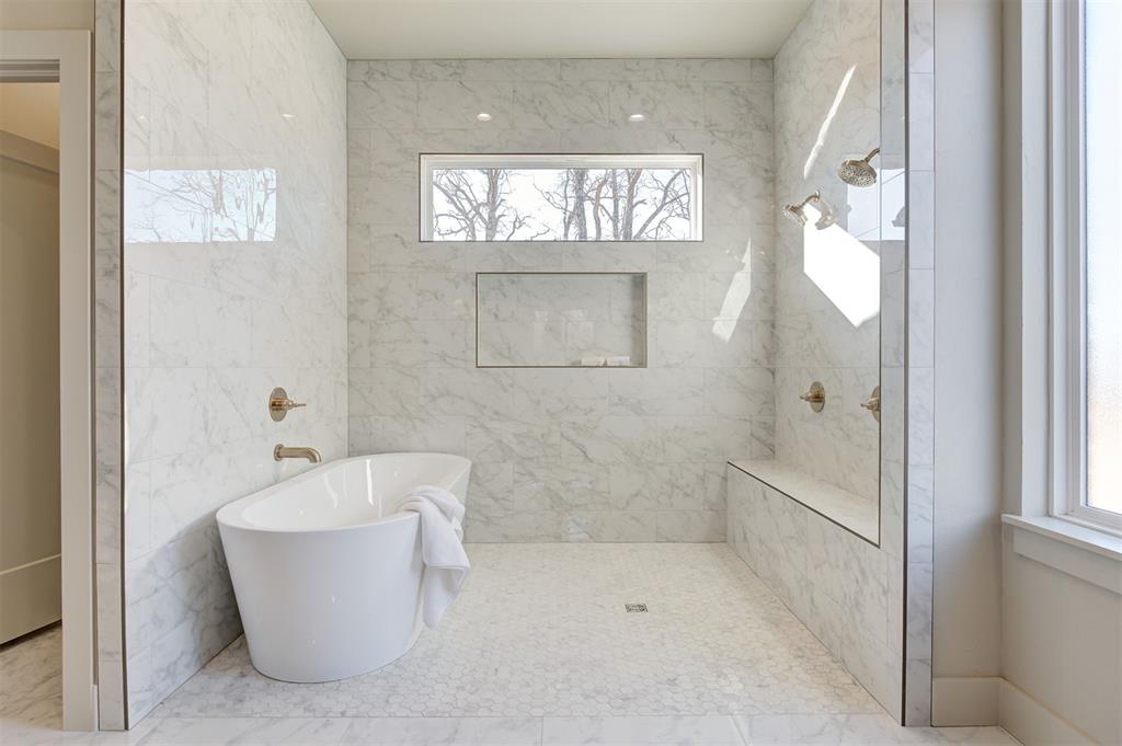 21205 Reserve Circle