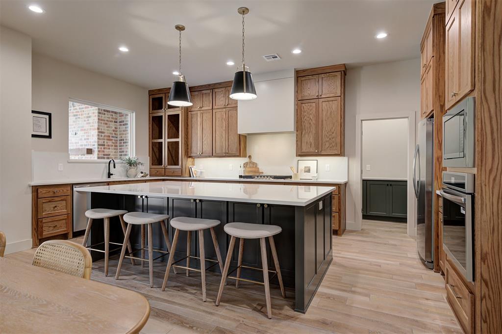 21205 Reserve Circle