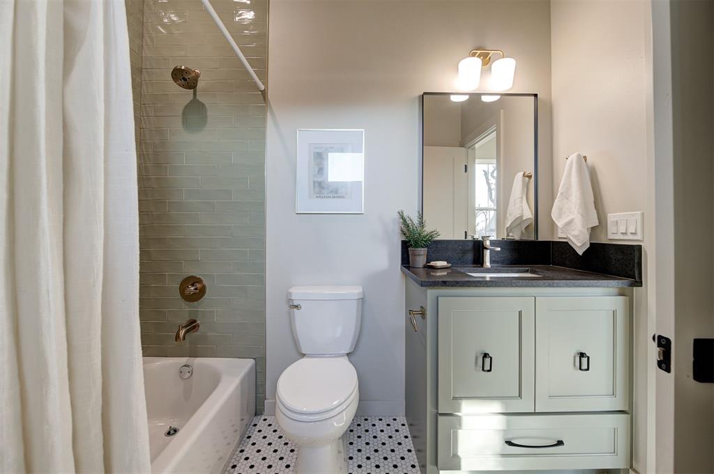 21205 Reserve Circle