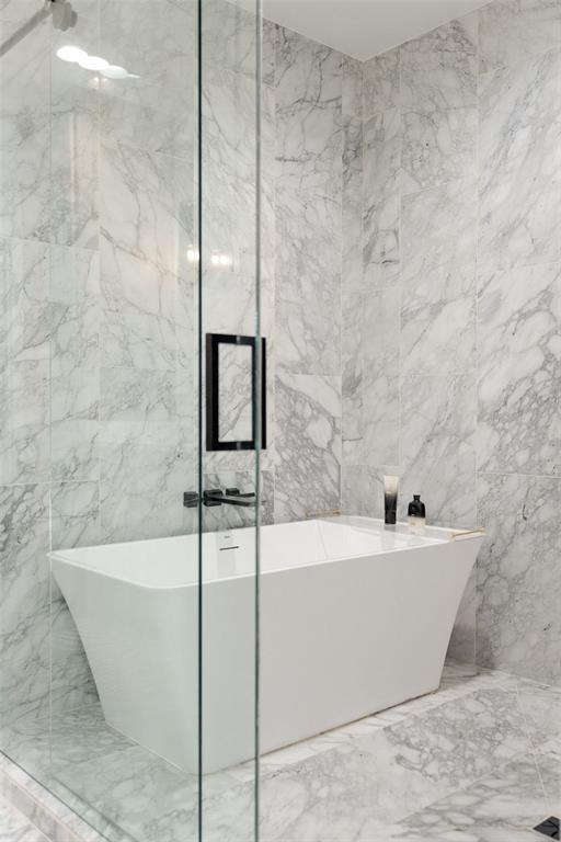 1127 NW 56th Street Unit: B