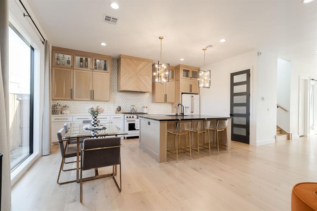 1127 NW 56th Street Unit: B