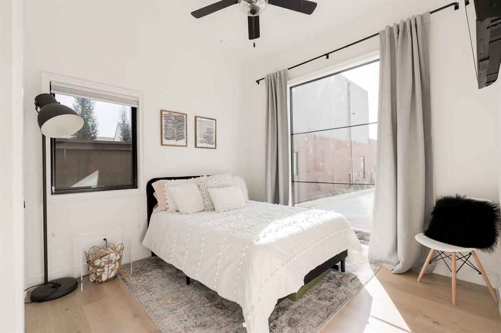 1127 NW 56th Street Unit: B