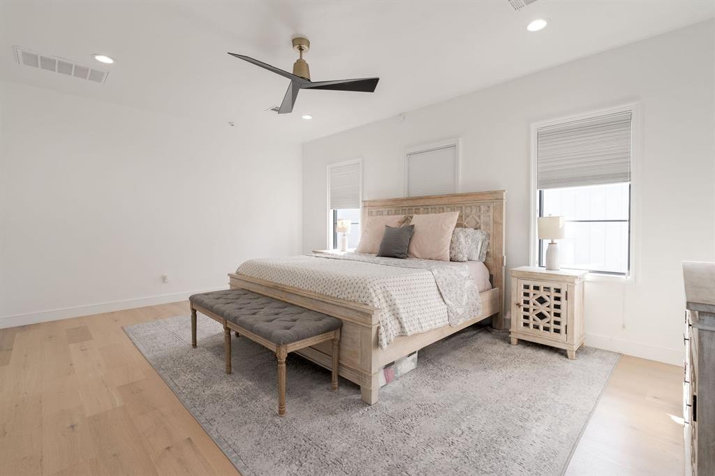 1127 NW 56th Street Unit: B