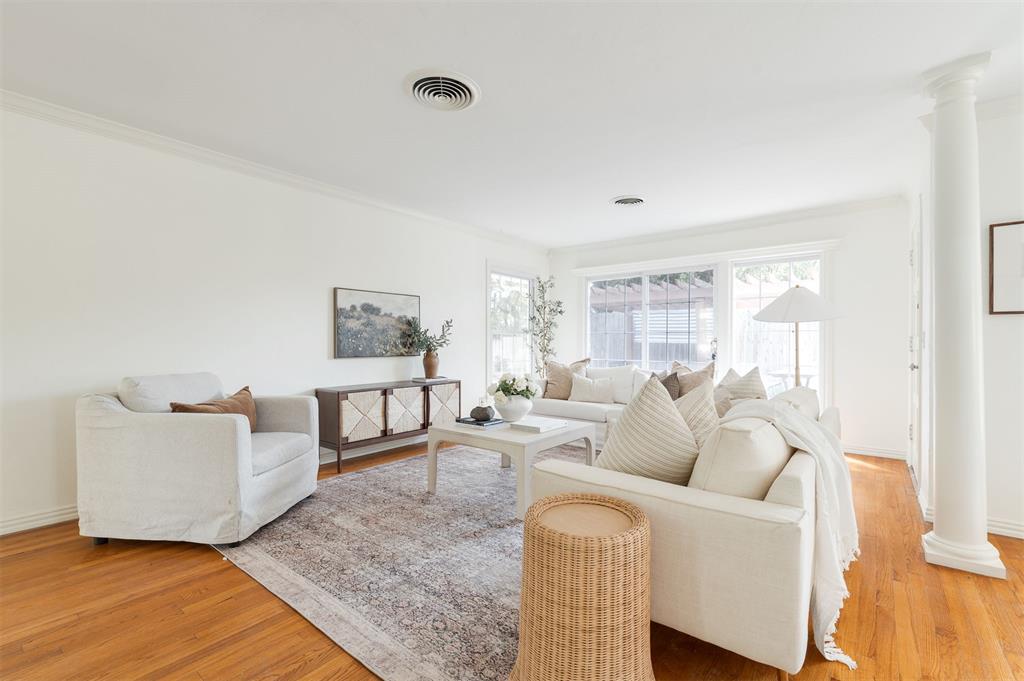 1908 Dorchester Drive