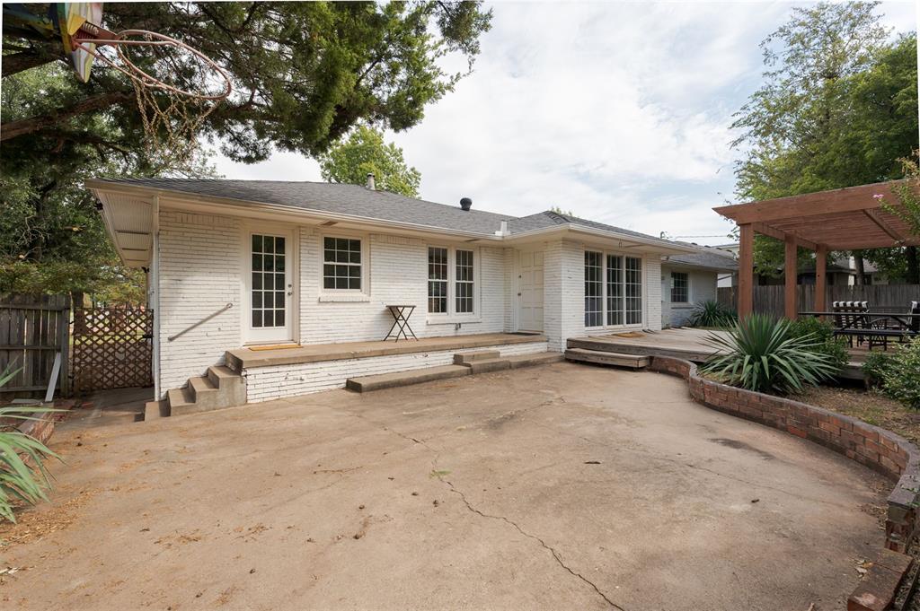 1908 Dorchester Drive